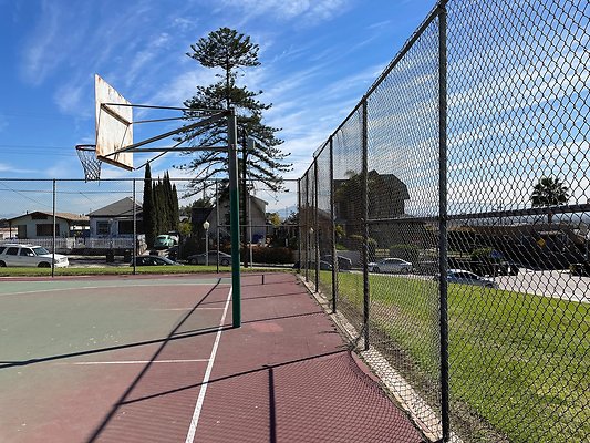 Basketball Court - Grant Hill Park