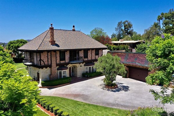 historic-french-estate-15
