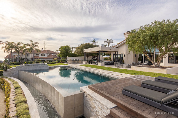 rancho-del-mar-coastal-contemporary-view-home-11